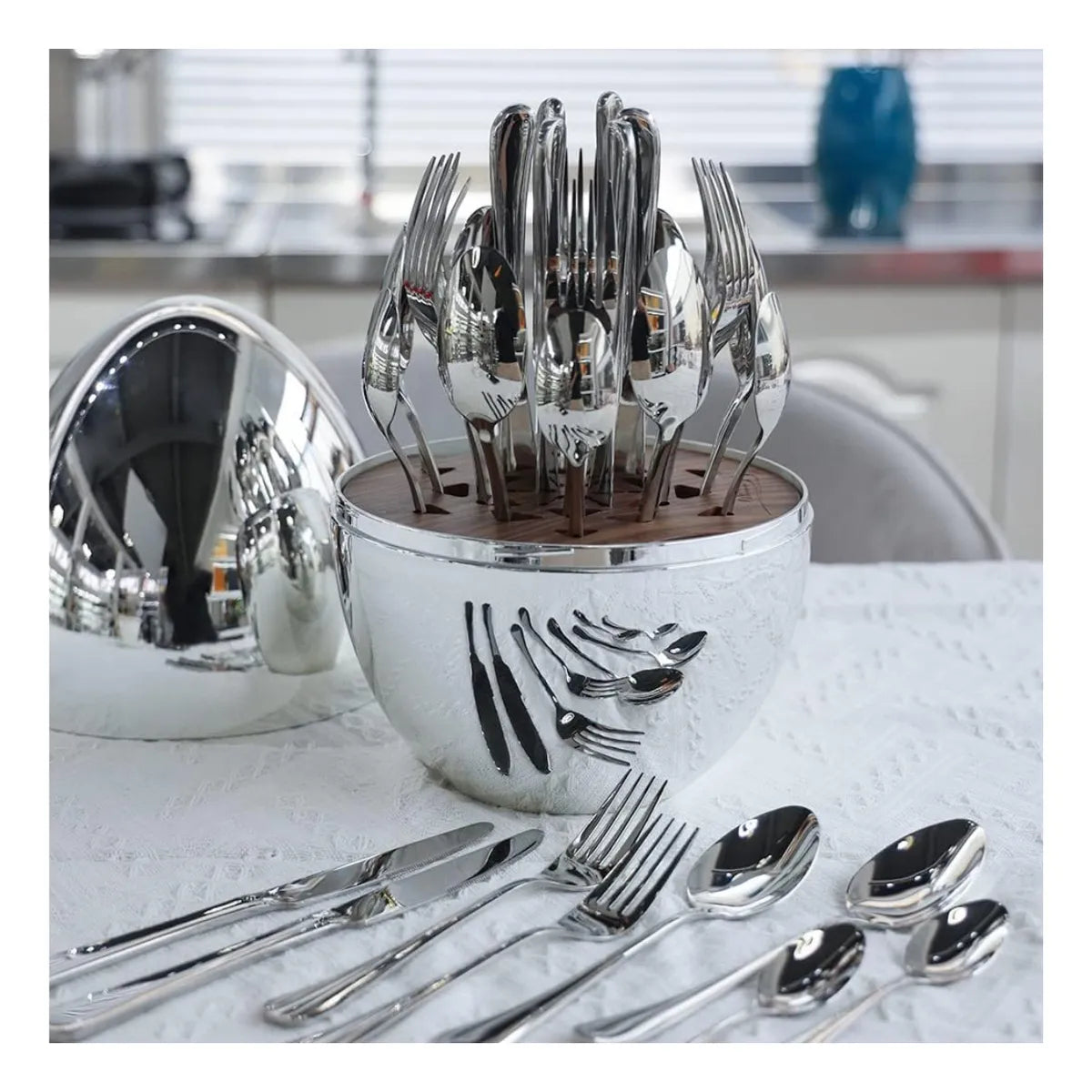 Set de Cubiertos 24 Piezas en Acero Inoxidable 🍴 Con Estuche Portátil Tipo Huevo